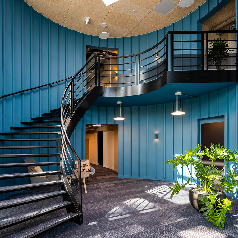Location de bureaux Nantes, open spaces, domiciliation et salles de réunion à Nantes - Whome