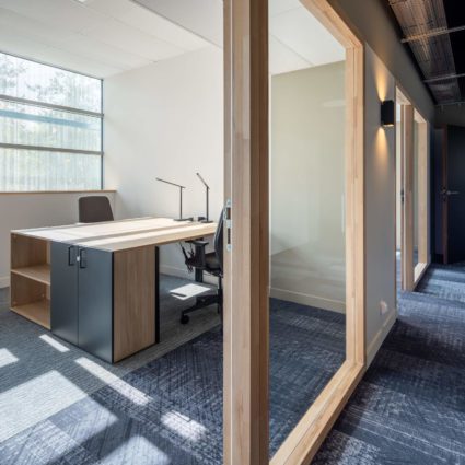 Accueil 1 location bureaux Nantes - Whome
