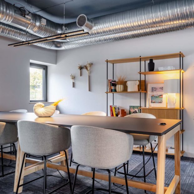 Centre d'Affaires à Saint-Herblain : bureaux, coworking et salles de réunion 9 Location de bureaux à Nantes, open spaces, domiciliation et salles de réunion à Nantes - Whome
