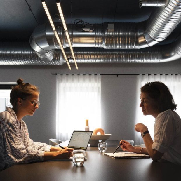 Location de salles de réunion équipées pour vos événements professionnels 6 Whome Saint-Herblain