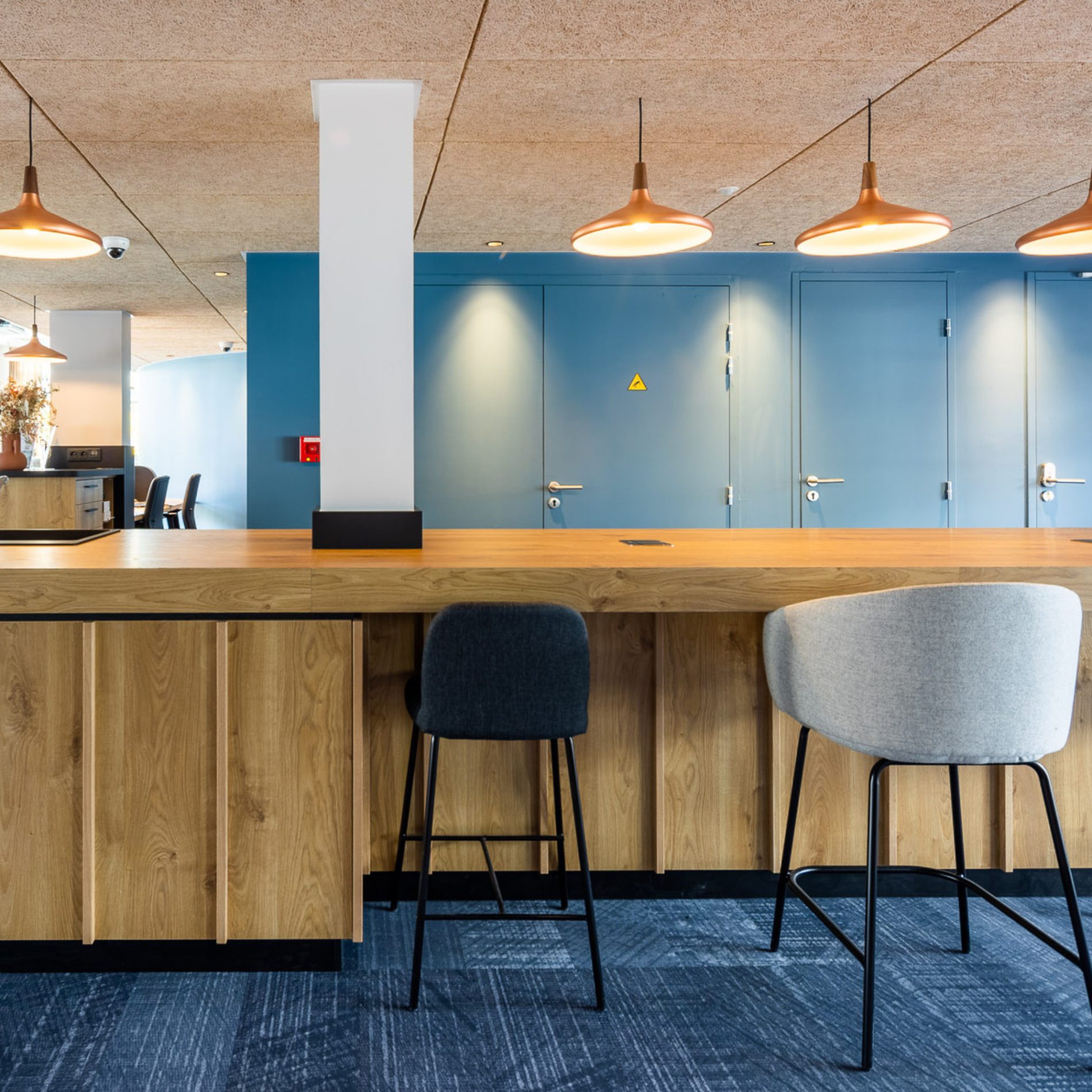 Location bureaux Nantes, open spaces, domiciliation et salles de réunion à Nantes - Whome